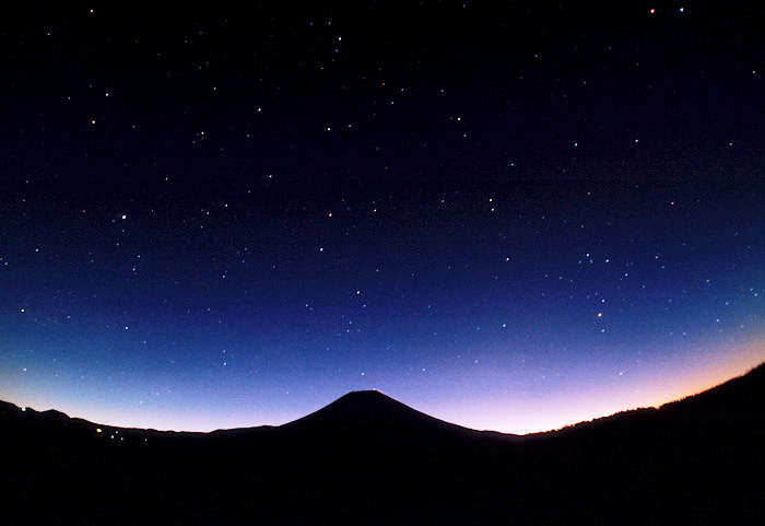 �x�m�R�̖閾��