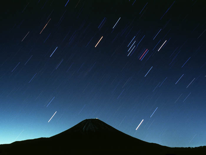 ����~�̑�O�p