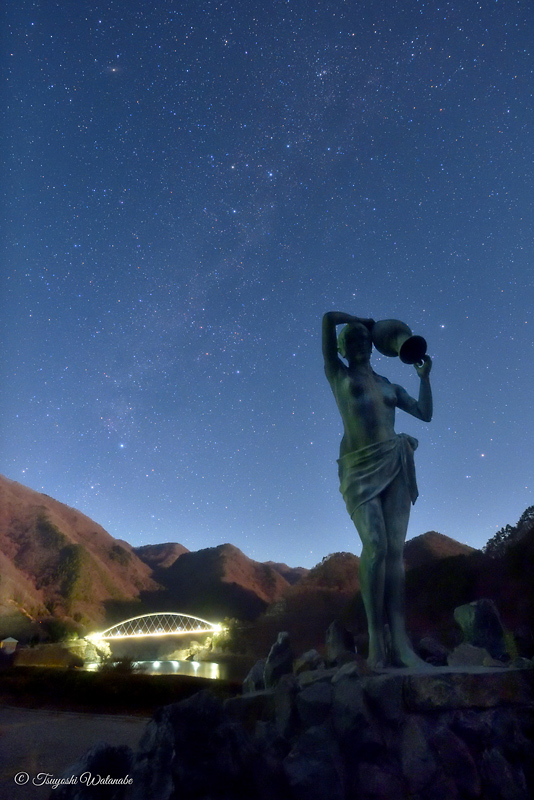 �H�̓V�̐�̗���