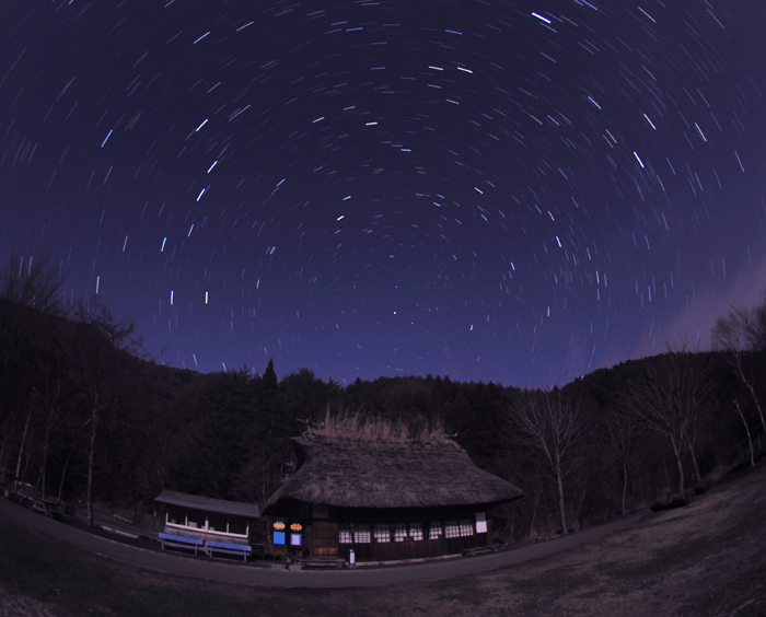 ����̃o�X��