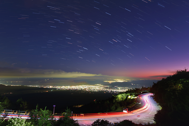 �Z��������