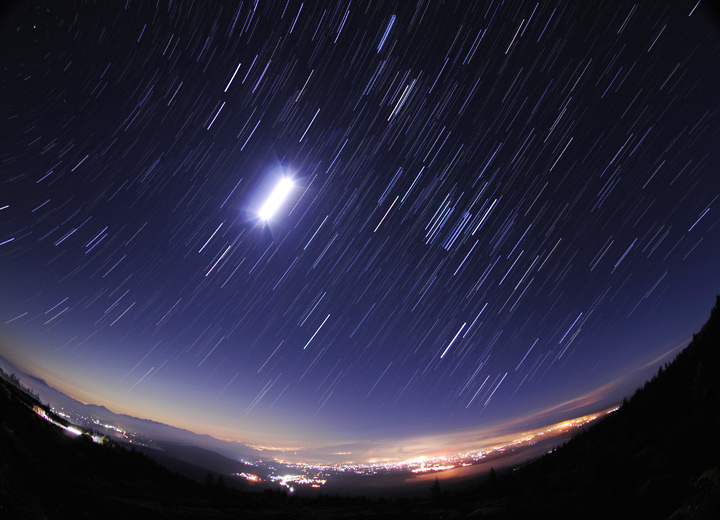 ���₩�ȓ~�̖K��