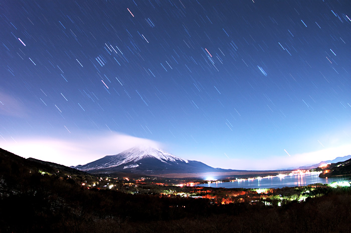 �p�m���}����